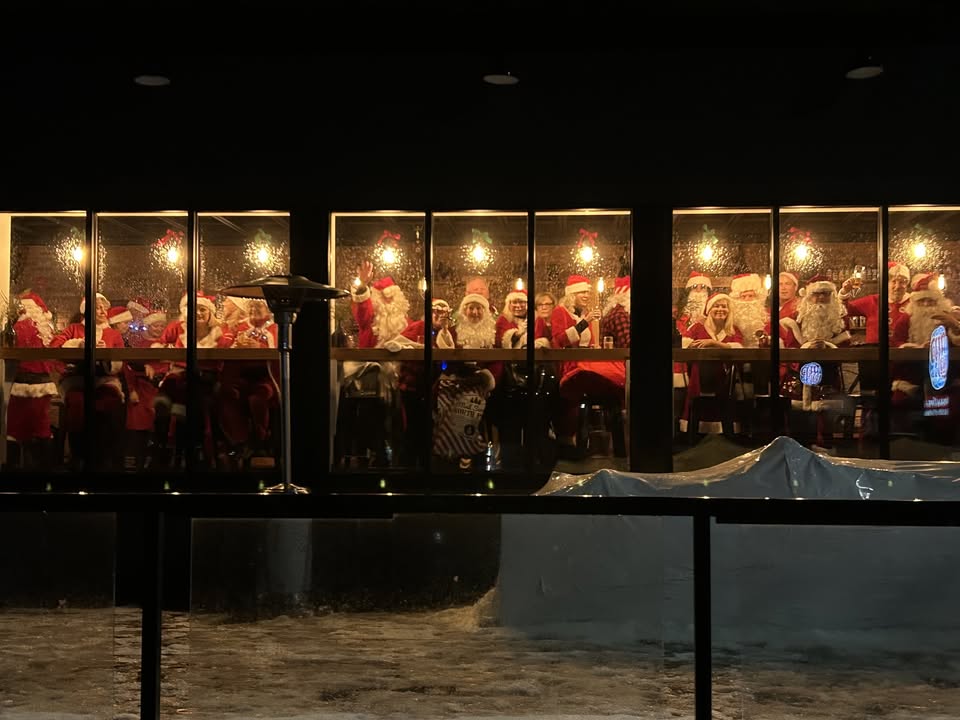 Huntsville, ON 🇨🇦️ SantaCon main image