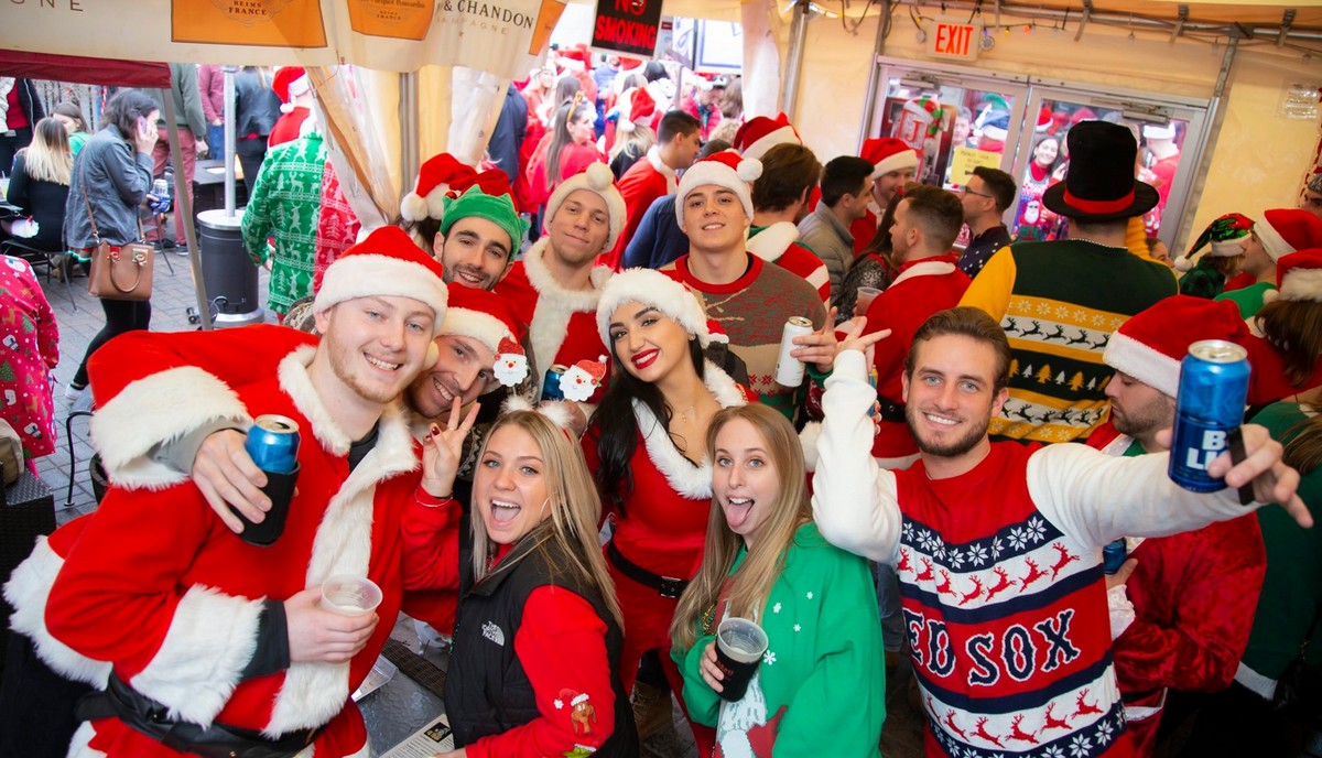 Saratoga Springs, New York SantaCon main image