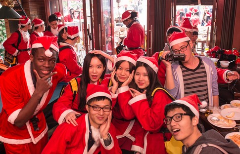 Shenzhen, China SantaCon main image